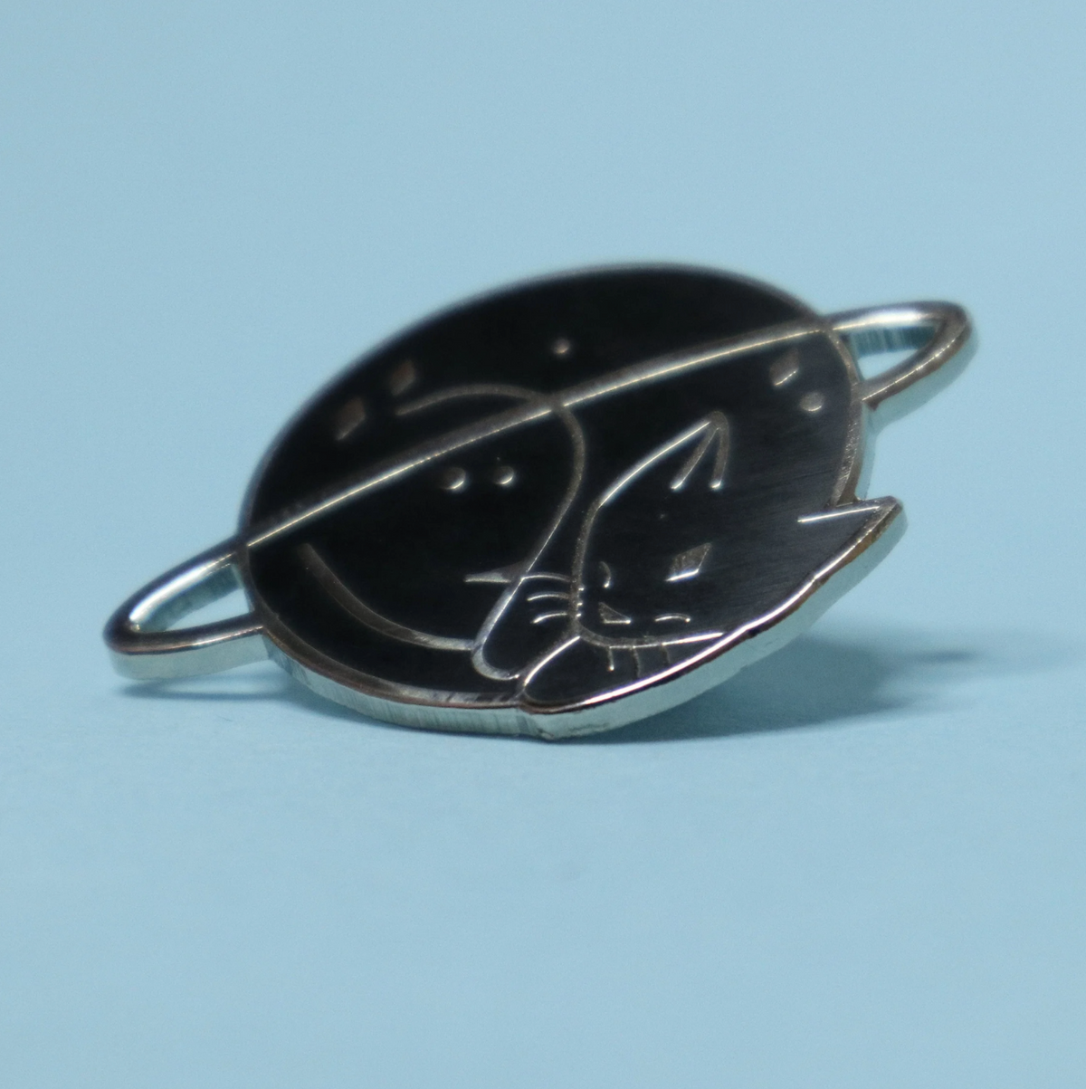 "Caturn" Enamel Pin